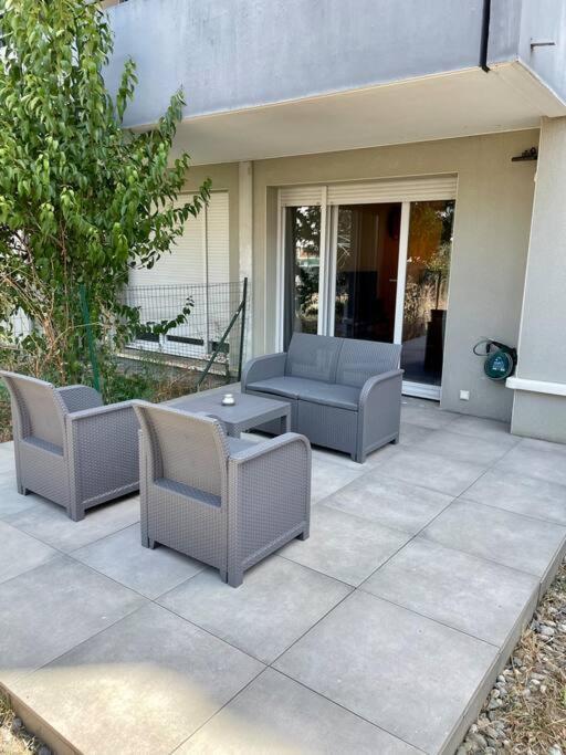 L'ovalie T2 Climatise Et Jardin